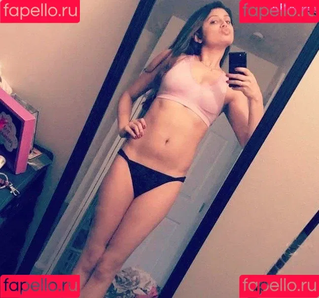 extraperky Onlyfans Photo Gallery 