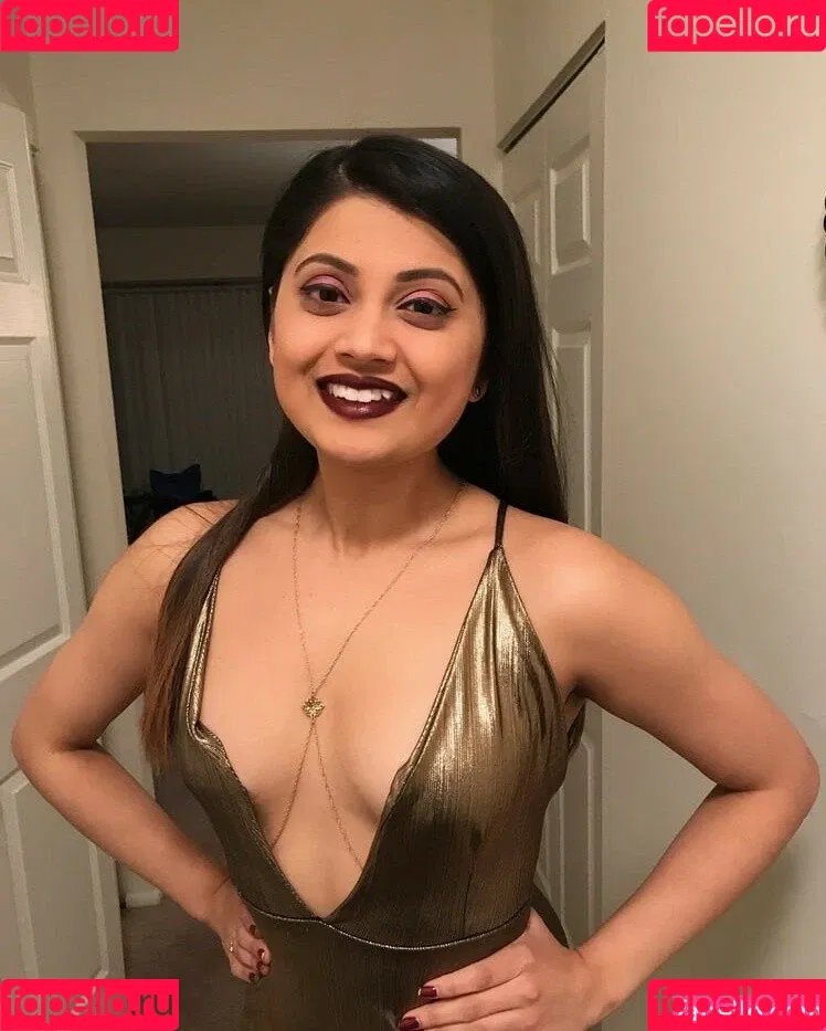 extraperky Onlyfans Photo Gallery 