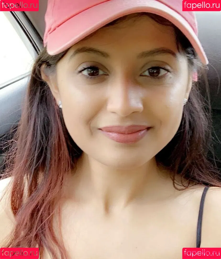 extraperky Onlyfans Photo Gallery 
