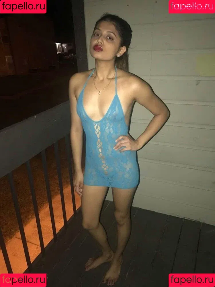 extraperky Onlyfans Photo Gallery 