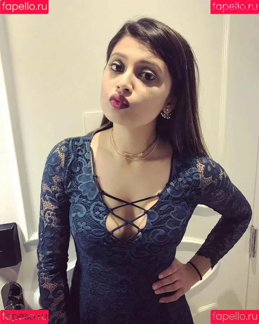 extraperky Onlyfans Photo Gallery 