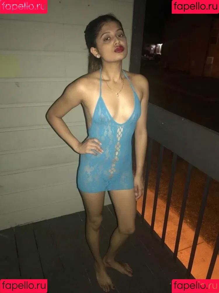 extraperky Onlyfans Photo Gallery 