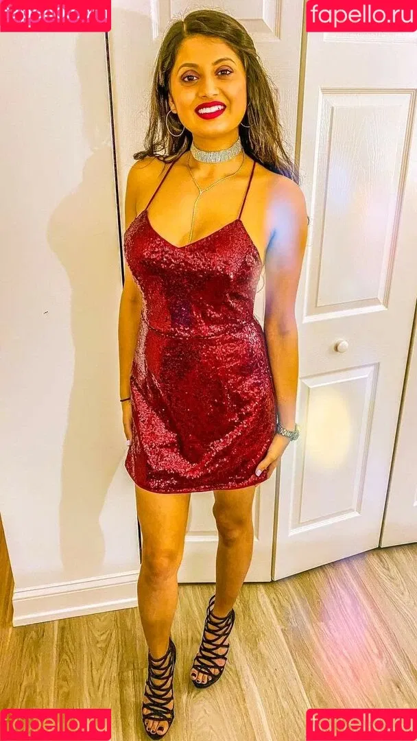 extraperky Onlyfans Photo Gallery 