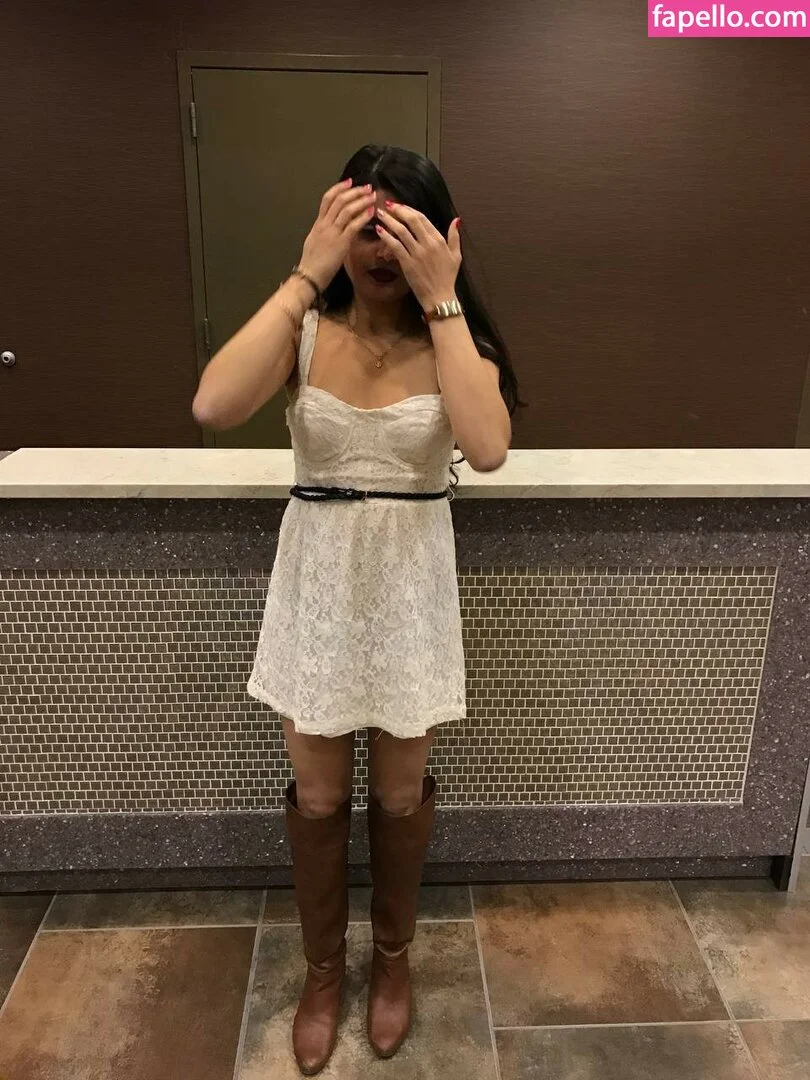 extraperky Onlyfans Photo Gallery 