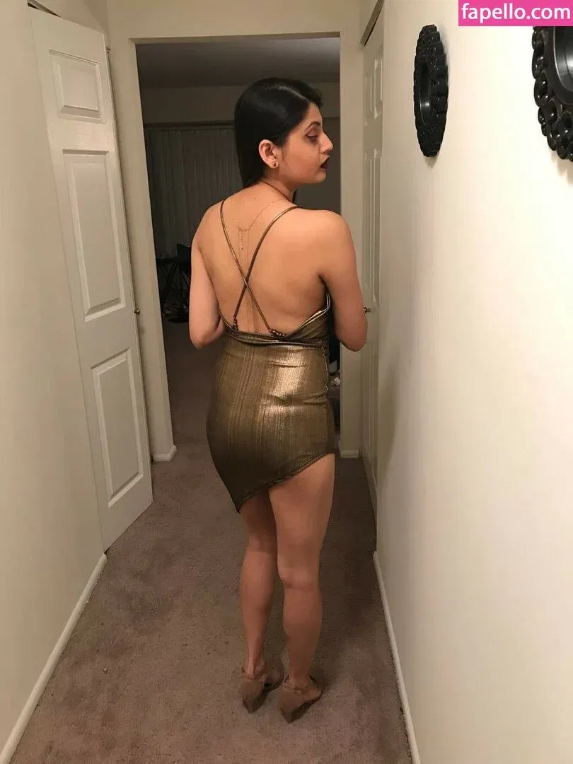 extraperky Onlyfans Photo Gallery 