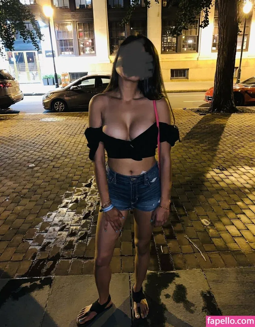 extraperky Onlyfans Photo Gallery 
