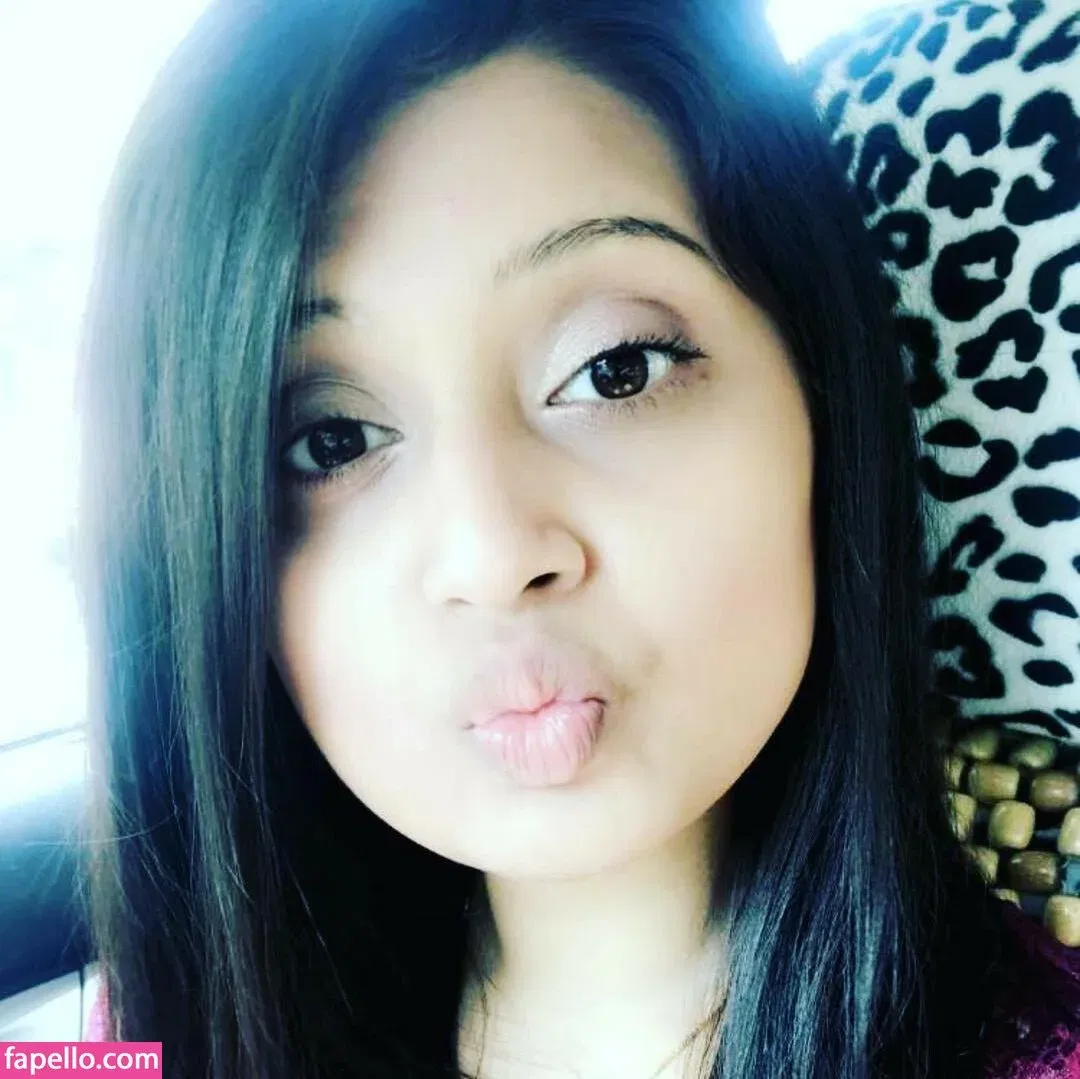 extraperky Onlyfans Photo Gallery 