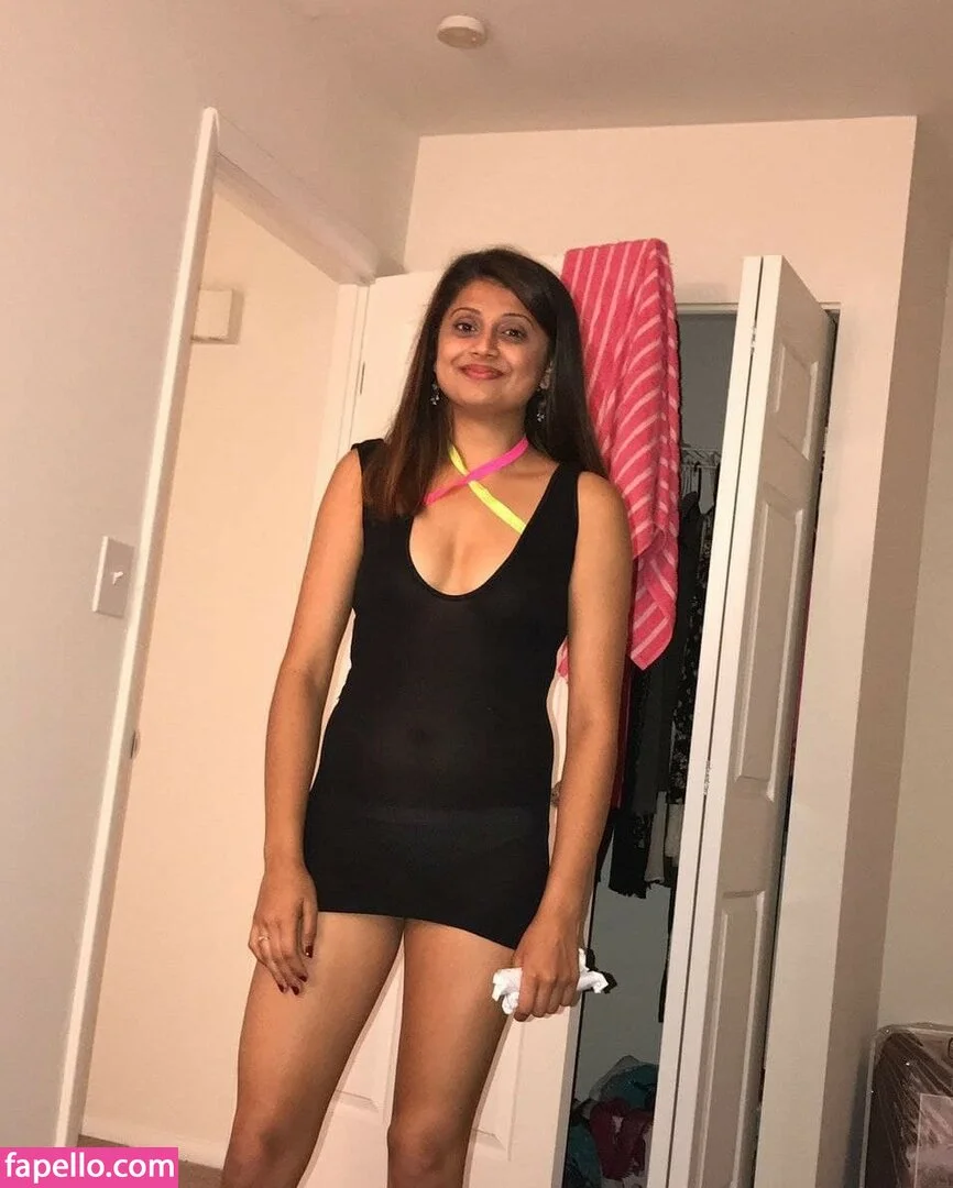 extraperky Onlyfans Photo Gallery 