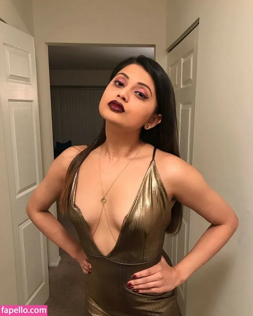 extraperky Onlyfans Photo Gallery 