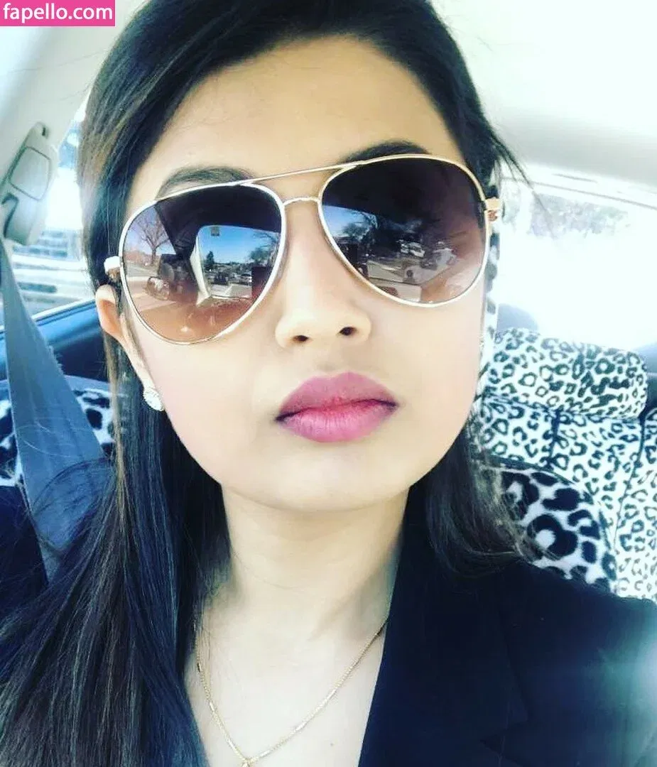 extraperky Onlyfans Photo Gallery 