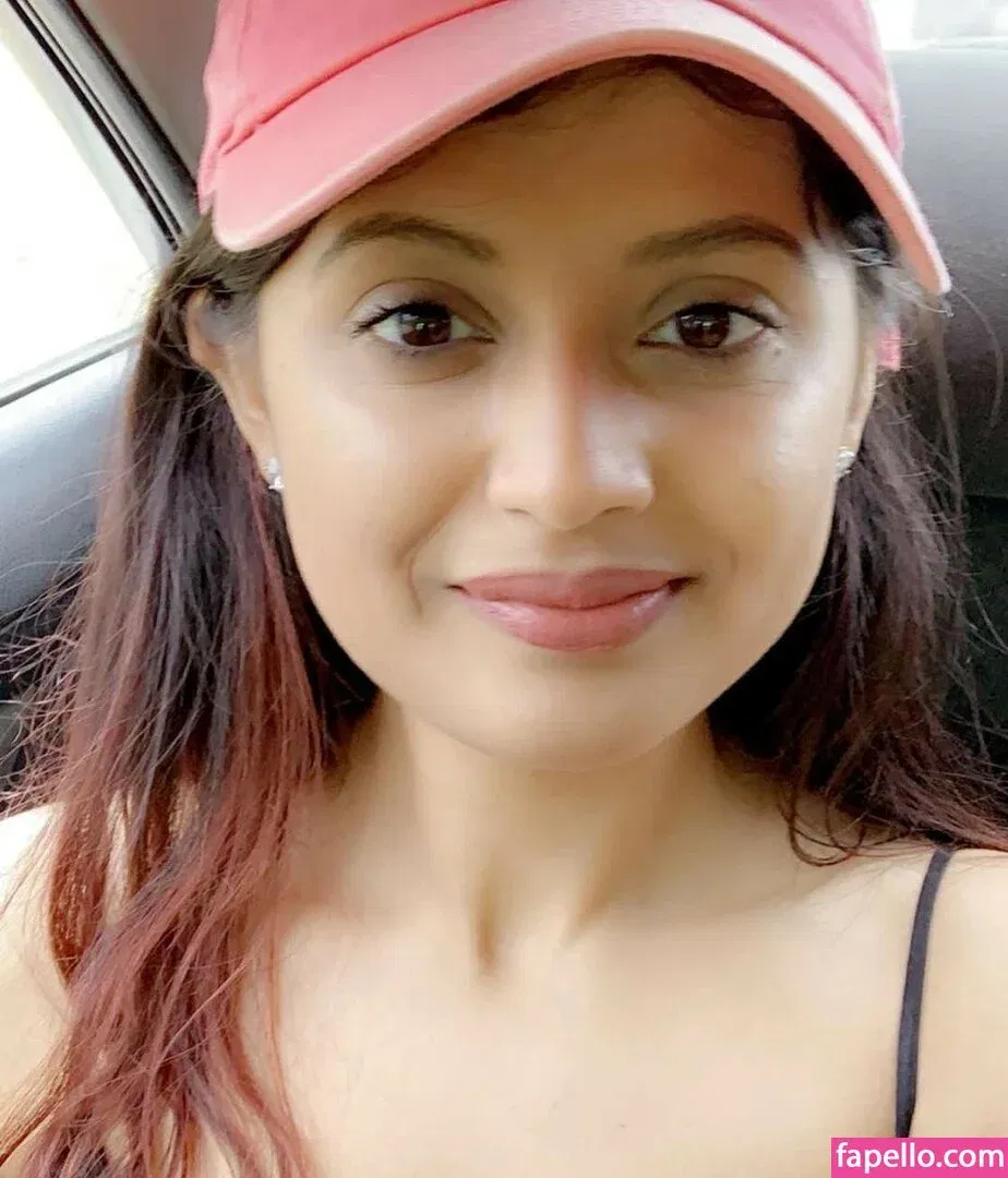 extraperky Onlyfans Photo Gallery 