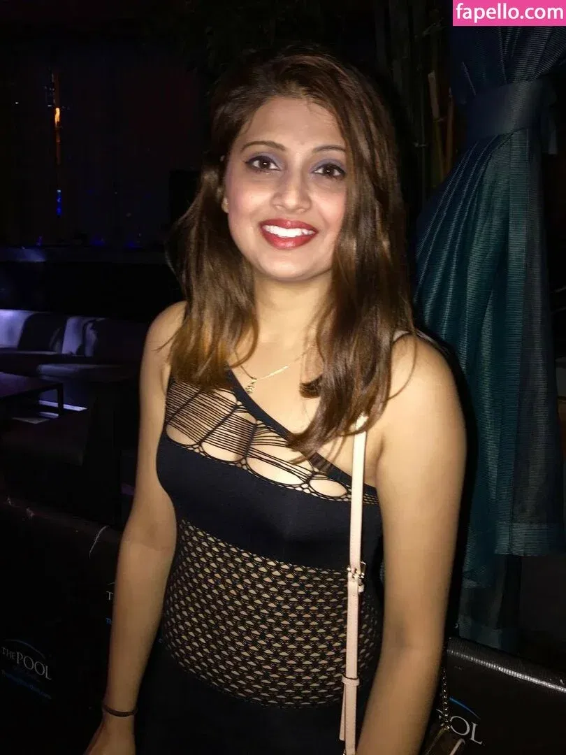 extraperky Onlyfans Photo Gallery 