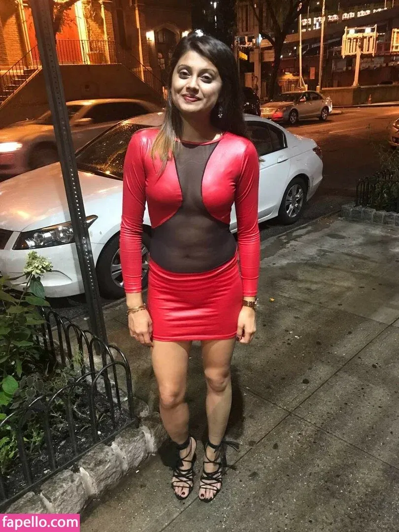 extraperky Onlyfans Photo Gallery 