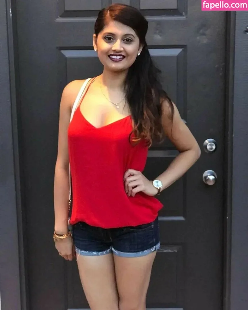 extraperky Onlyfans Photo Gallery 