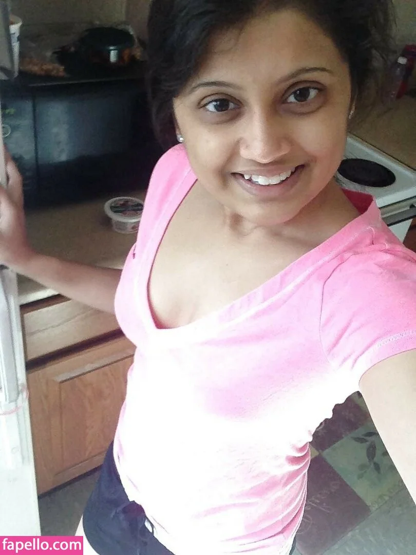 extraperky Onlyfans Photo Gallery 