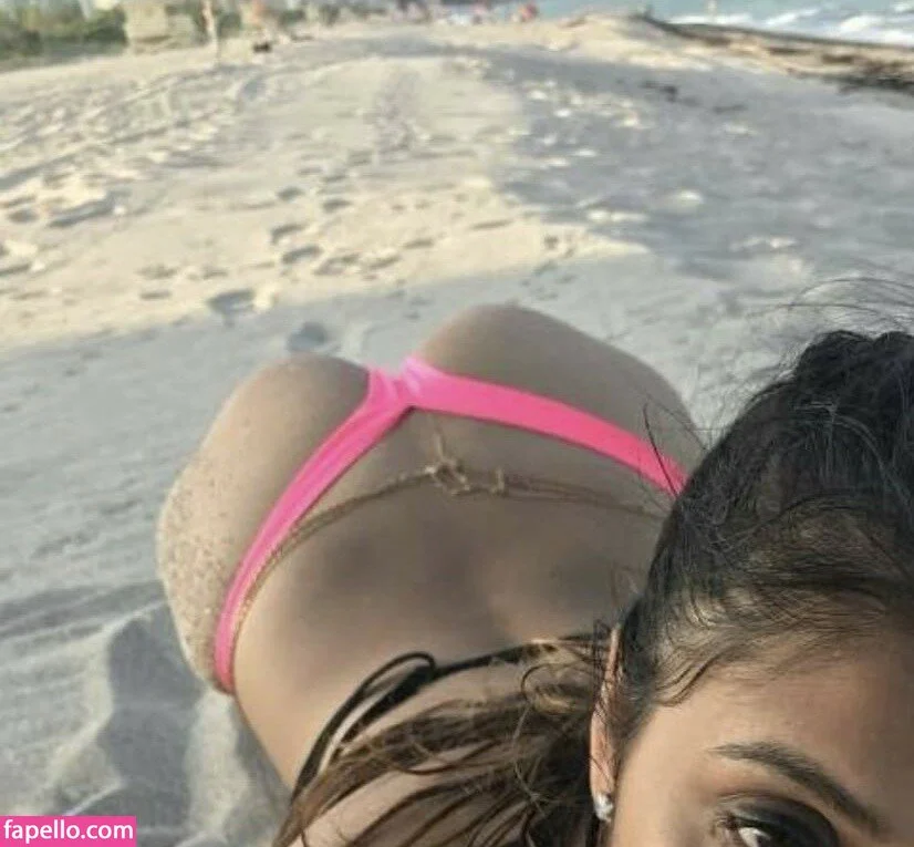 extraperky Onlyfans Photo Gallery 