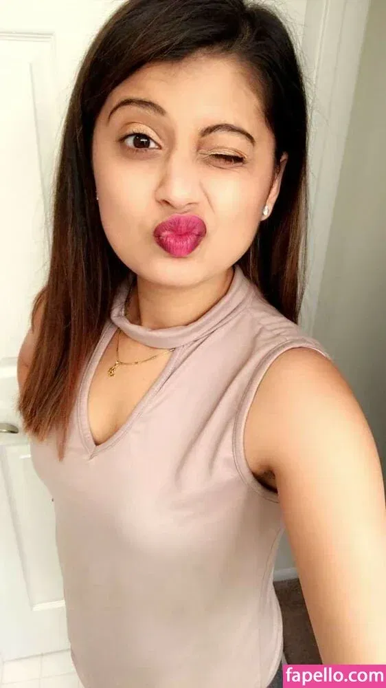 extraperky Onlyfans Photo Gallery 