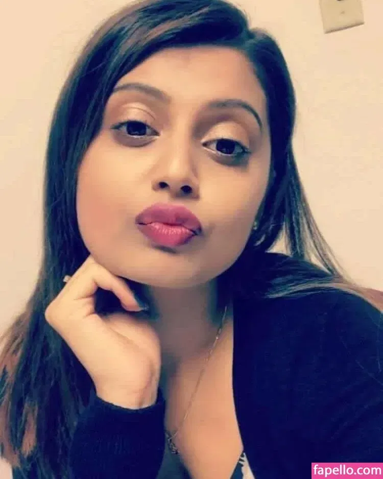 extraperky Onlyfans Photo Gallery 