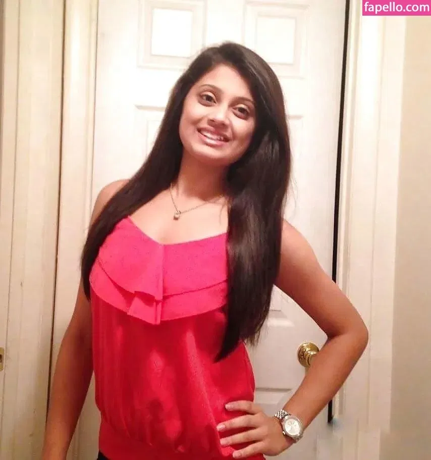 extraperky Onlyfans Photo Gallery 