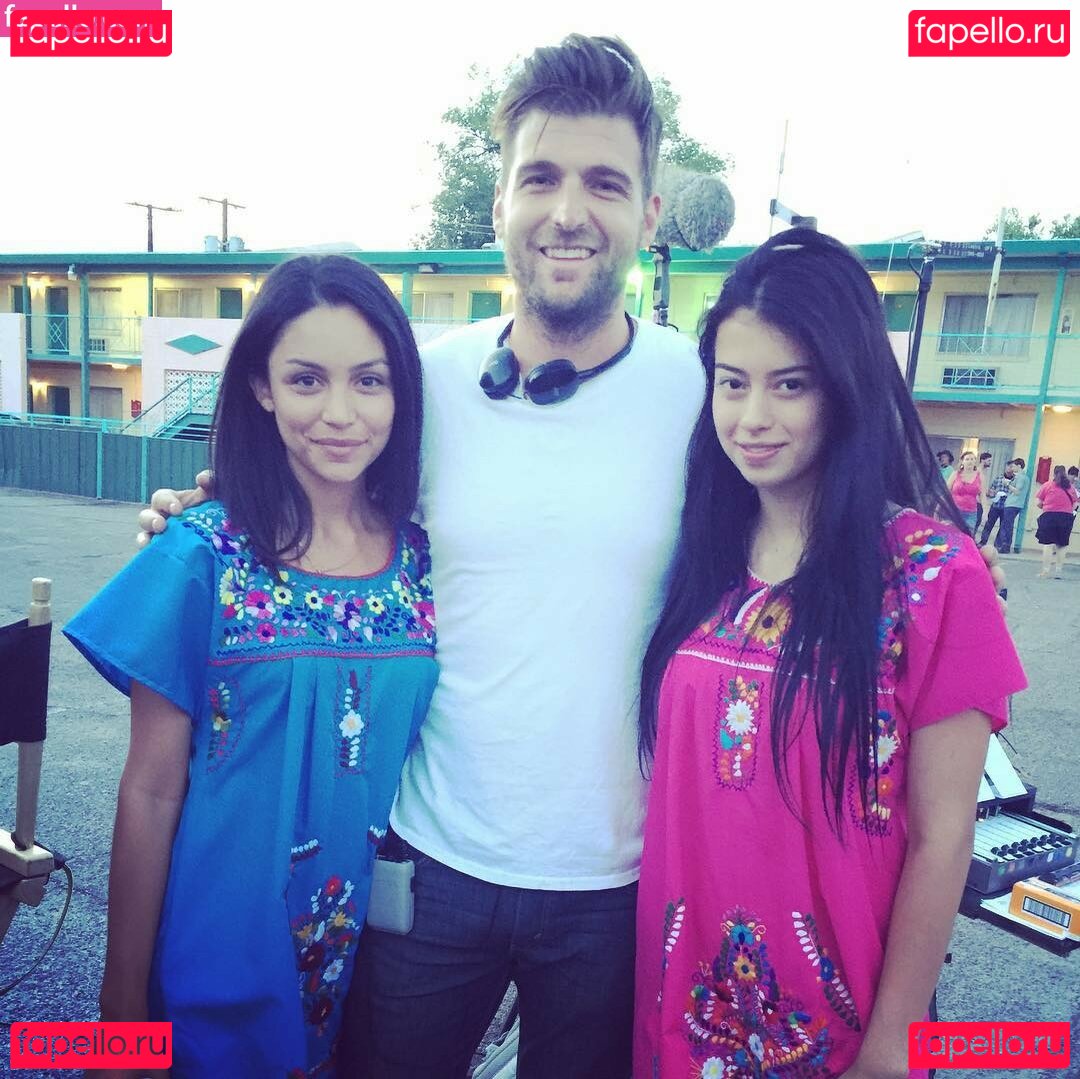 Amber Midthunder / ambermidthunder Onlyfans Photo Gallery 