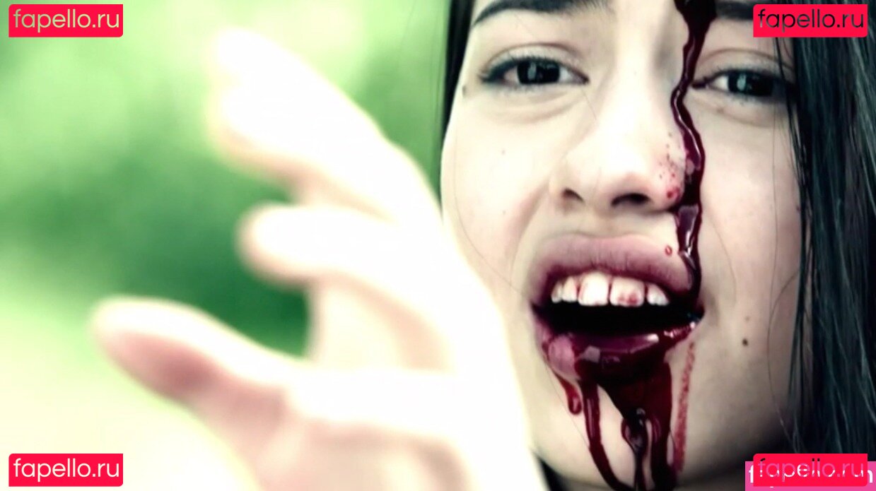 Amber Midthunder / ambermidthunder Onlyfans Photo Gallery 