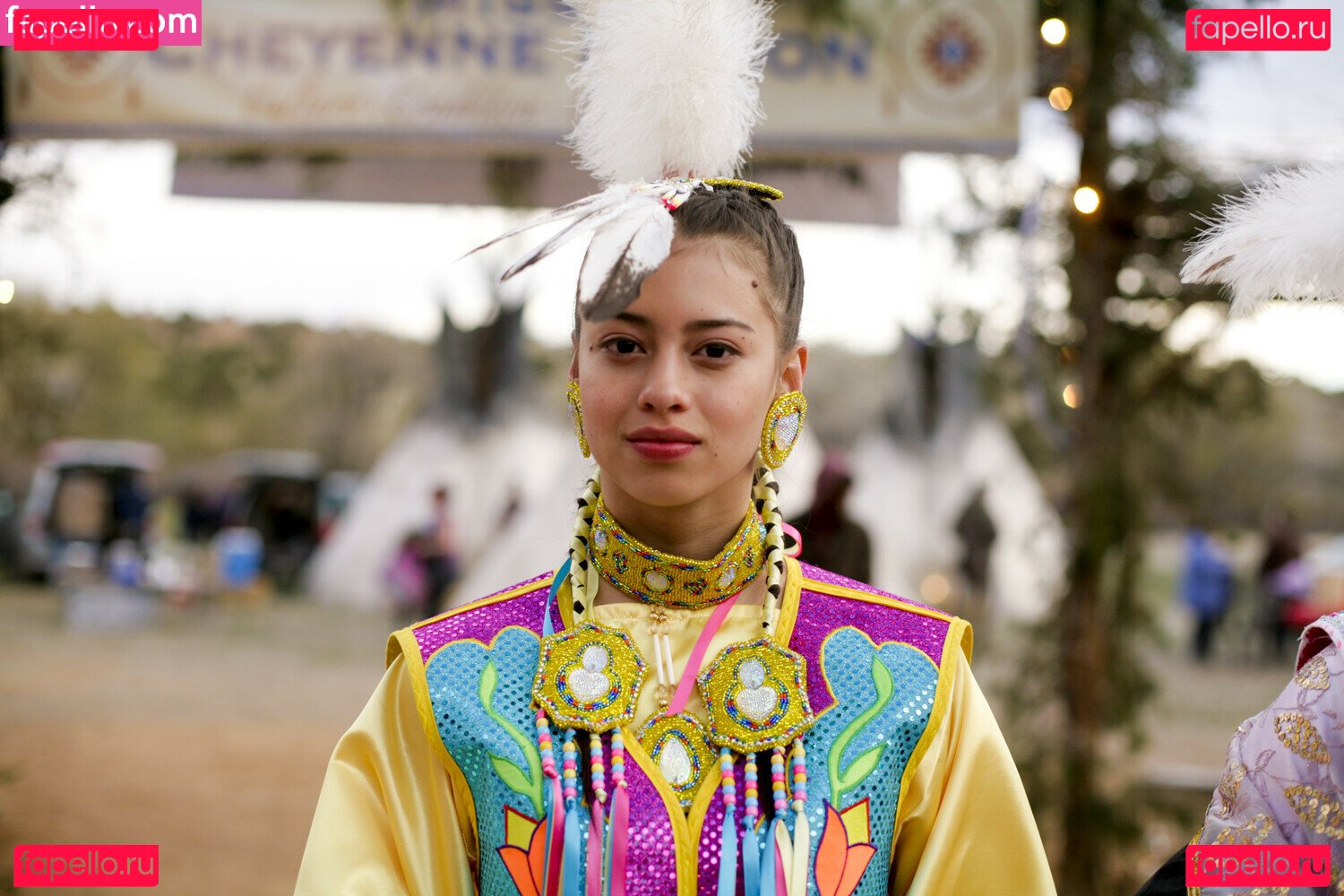 Amber Midthunder / ambermidthunder Onlyfans Photo Gallery 