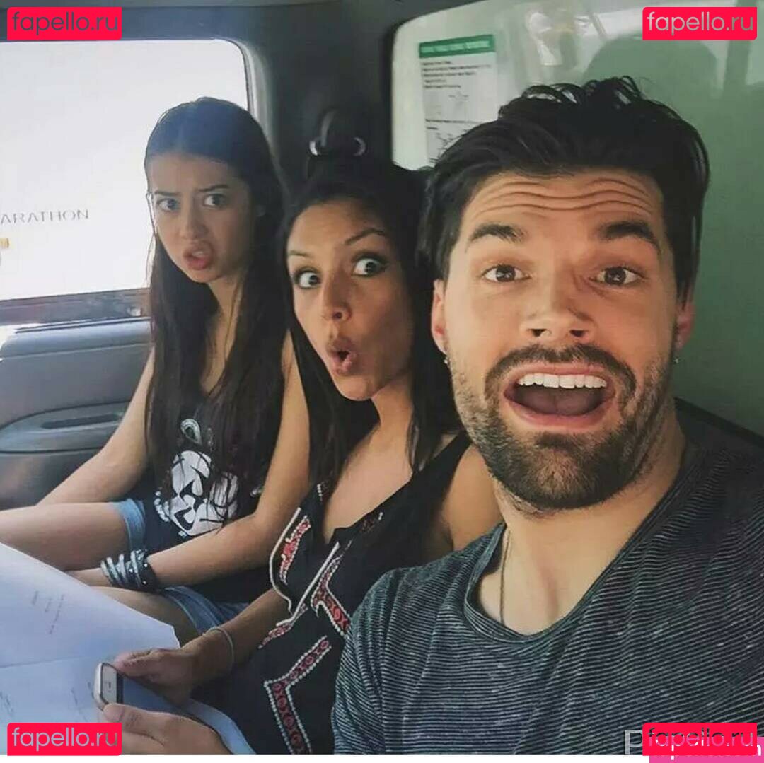 Amber Midthunder / ambermidthunder Onlyfans Photo Gallery 