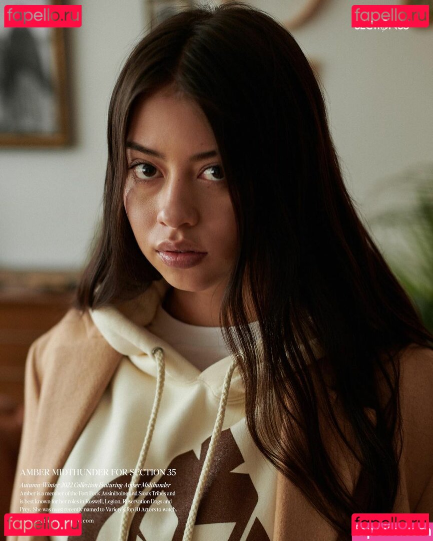 Amber Midthunder / ambermidthunder Onlyfans Photo Gallery 