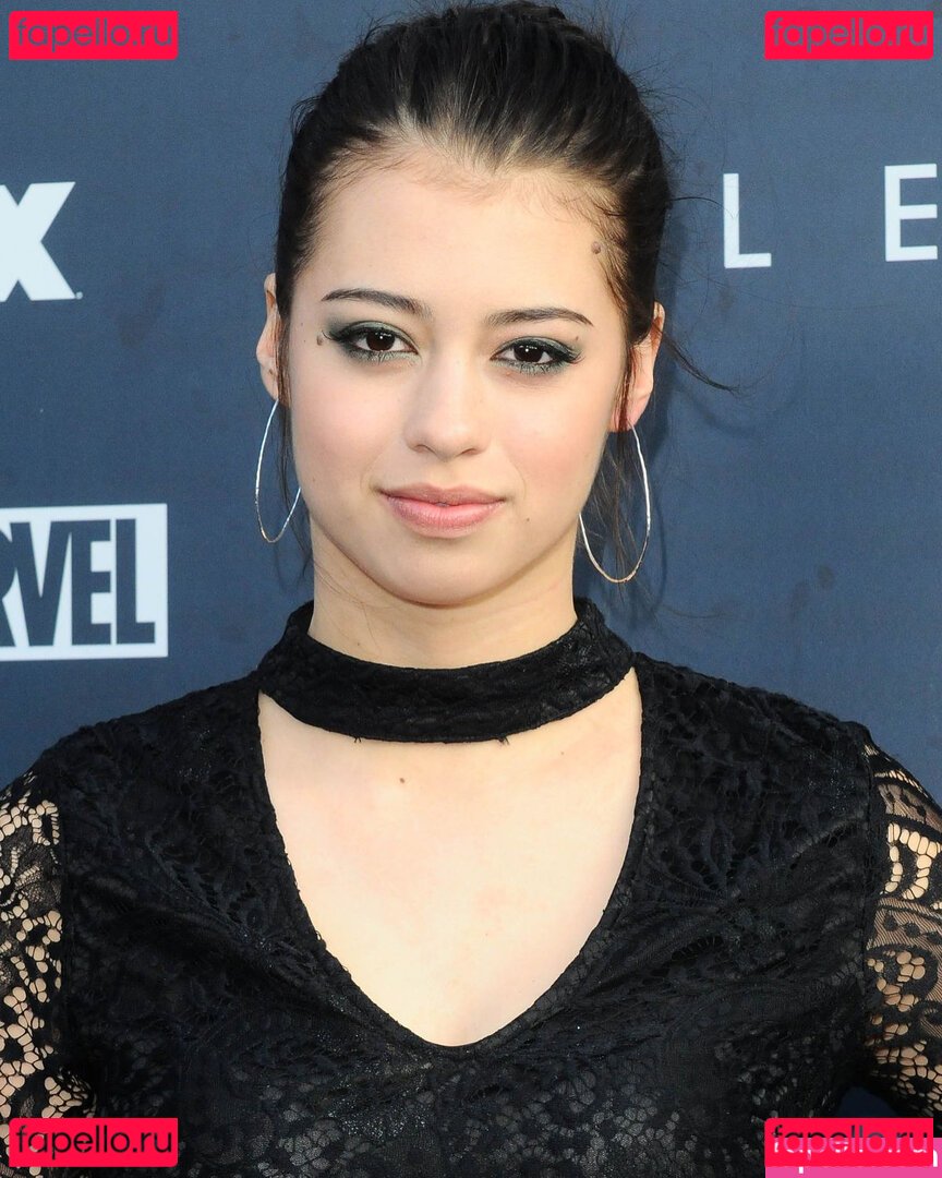 Amber Midthunder / ambermidthunder Onlyfans Photo Gallery 