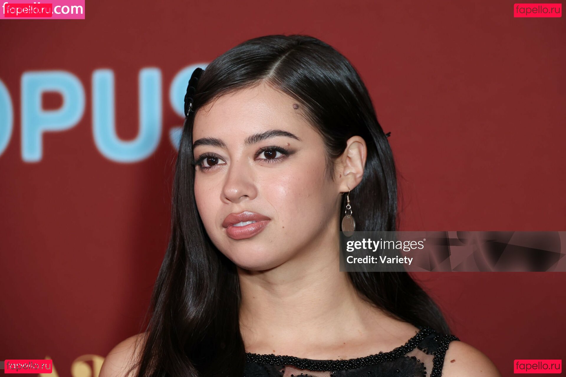 Amber Midthunder / ambermidthunder Onlyfans Photo Gallery 