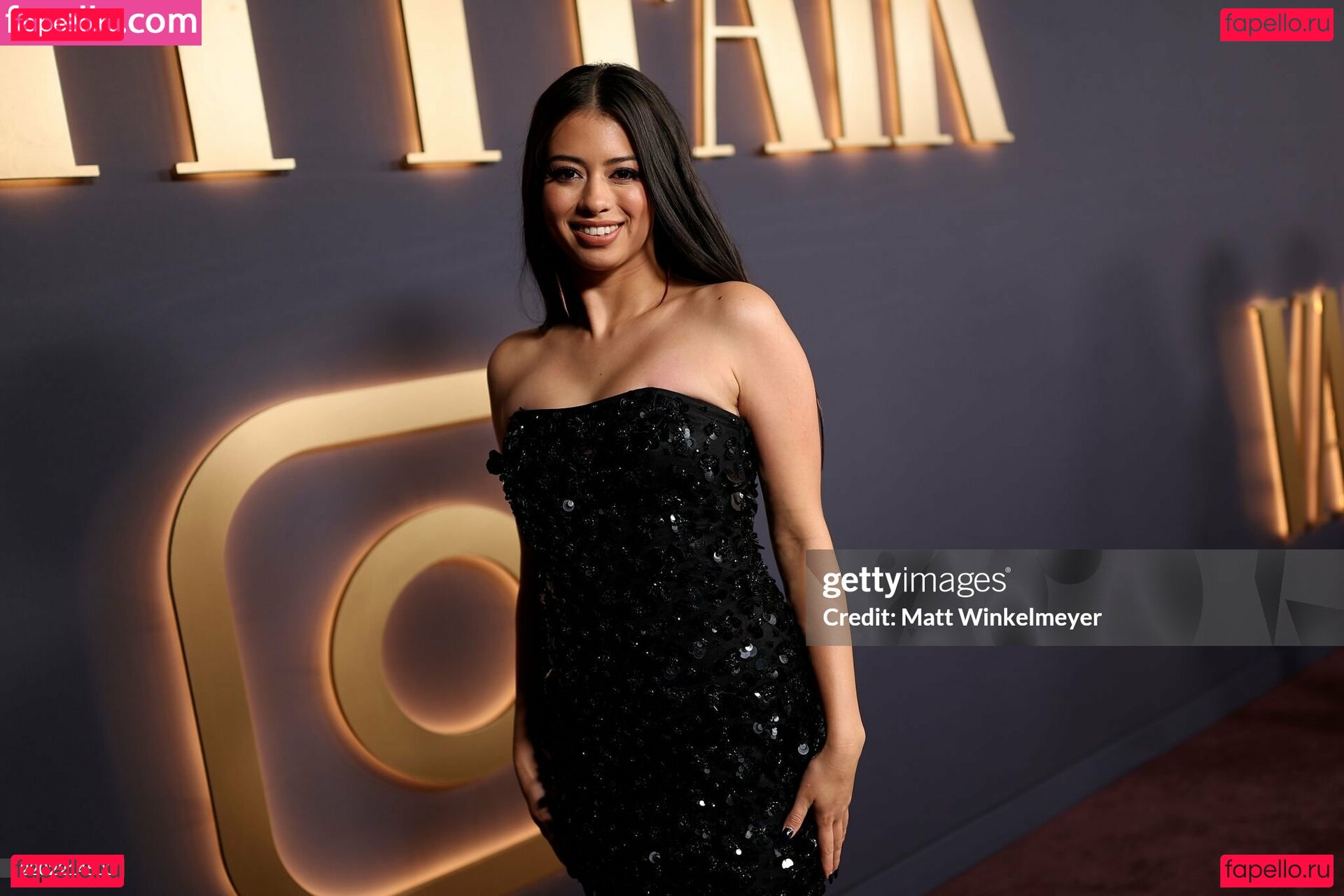 Amber Midthunder / ambermidthunder Onlyfans Photo Gallery 