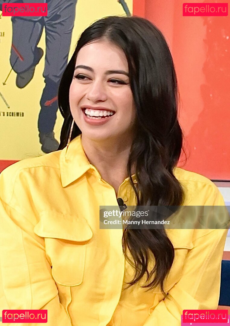 Amber Midthunder / ambermidthunder Onlyfans Photo Gallery 