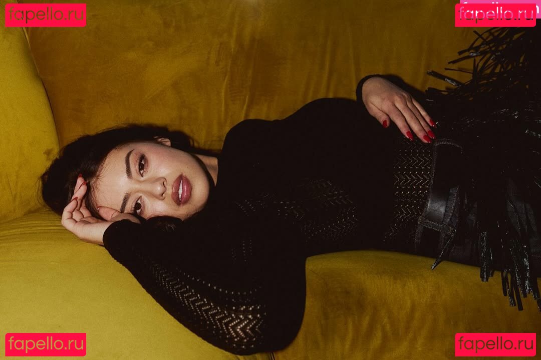 Amber Midthunder / ambermidthunder Onlyfans Photo Gallery 