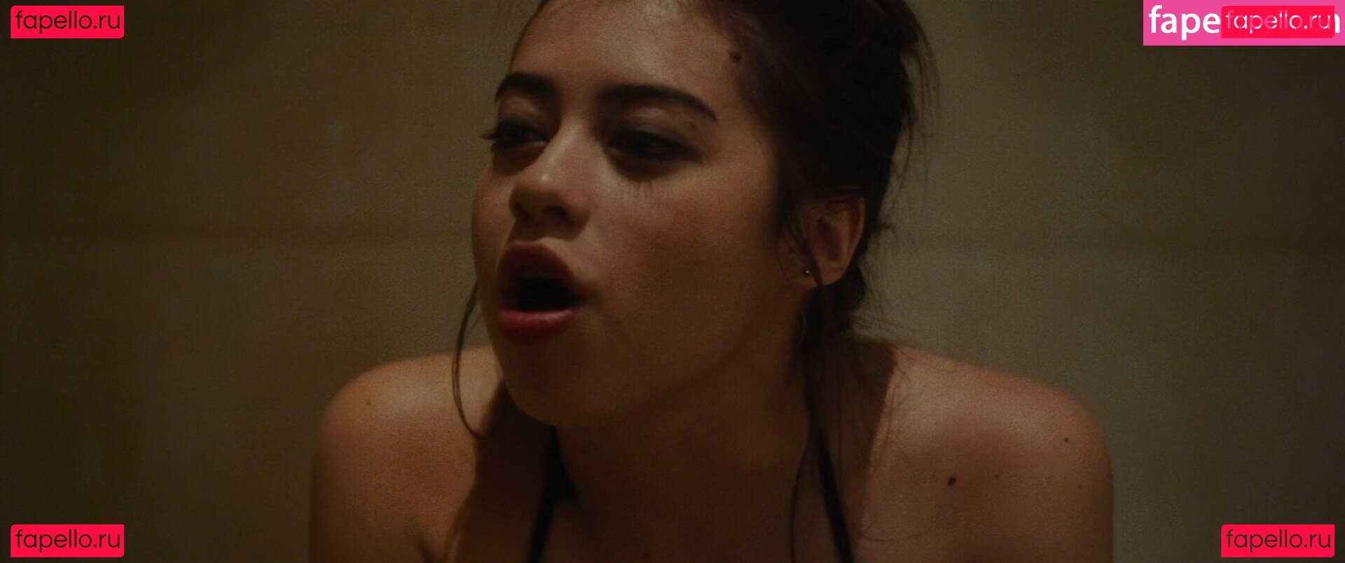 Amber Midthunder / ambermidthunder Onlyfans Photo Gallery 