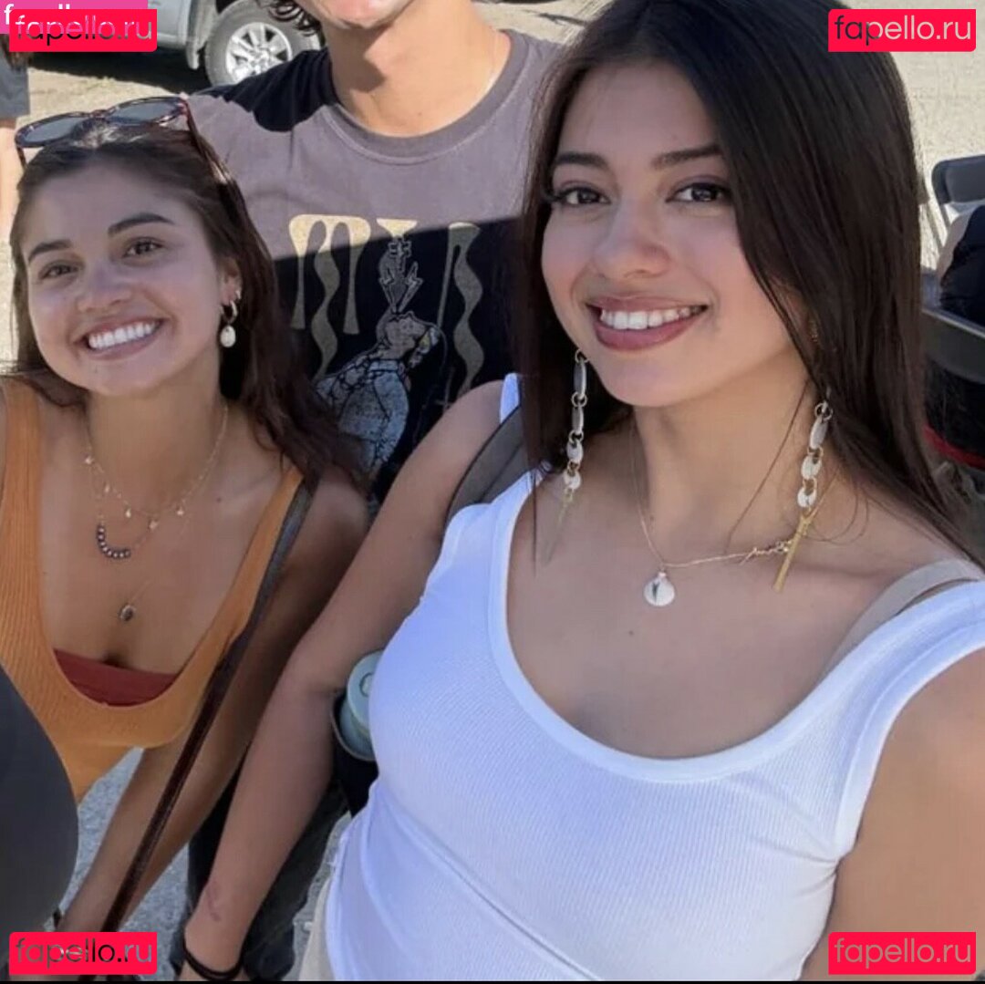 Amber Midthunder / ambermidthunder Onlyfans Photo Gallery 