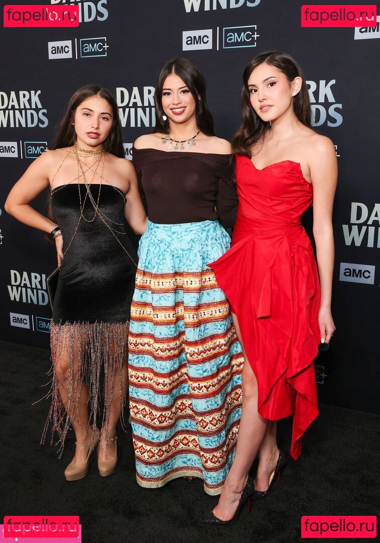 Amber Midthunder / ambermidthunder Onlyfans Photo Gallery 