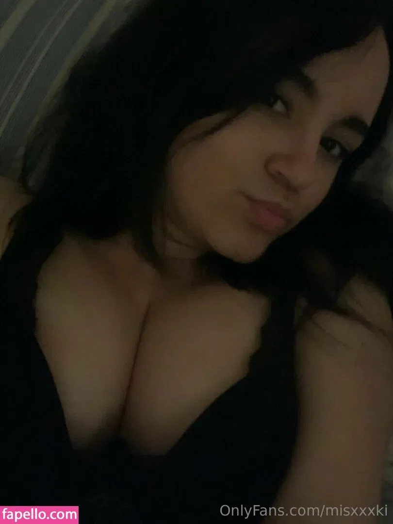 misxxxki Onlyfans Photo Gallery 