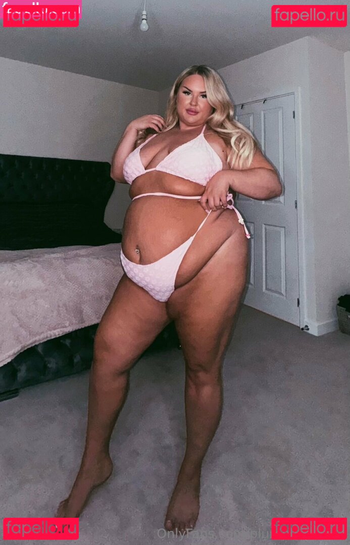 oldchubby06 / plumpbarbie97 Onlyfans Photo Gallery 