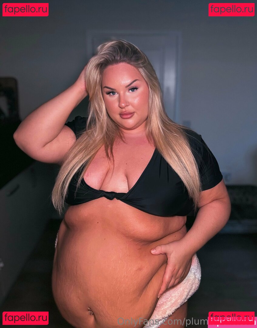 oldchubby06 / plumpbarbie97 Onlyfans Photo Gallery 