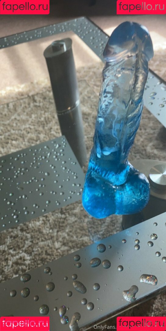 Busty Nadia Onlyfans Photo Gallery 