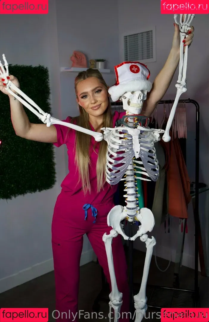Nurse Natalia Onlyfans Photo Gallery 