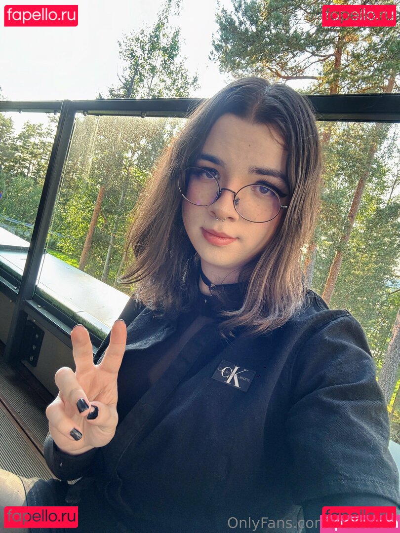 lucyqrow Nude Onlyfans Photo 24