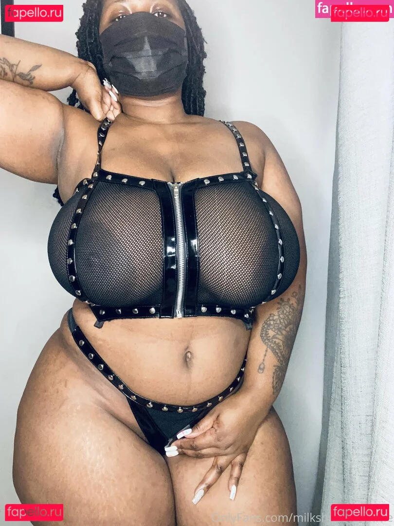 Milkshake_Samme Onlyfans Photo Gallery 