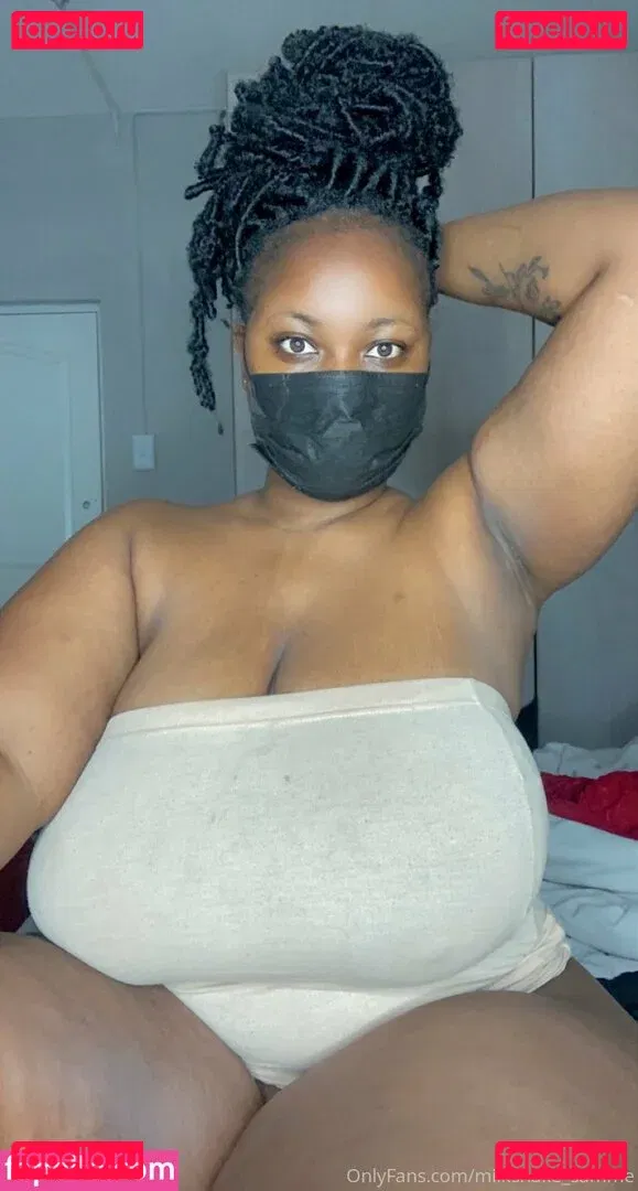 Milkshake_Samme Onlyfans Photo Gallery 