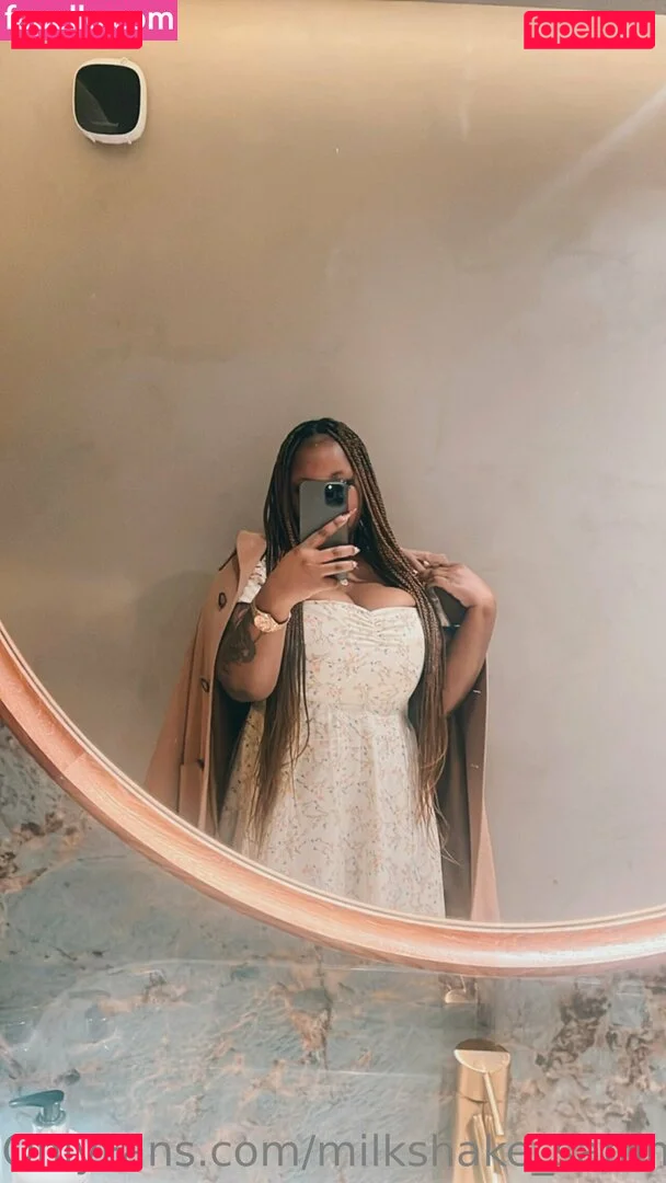 Milkshake_Samme Onlyfans Photo Gallery 