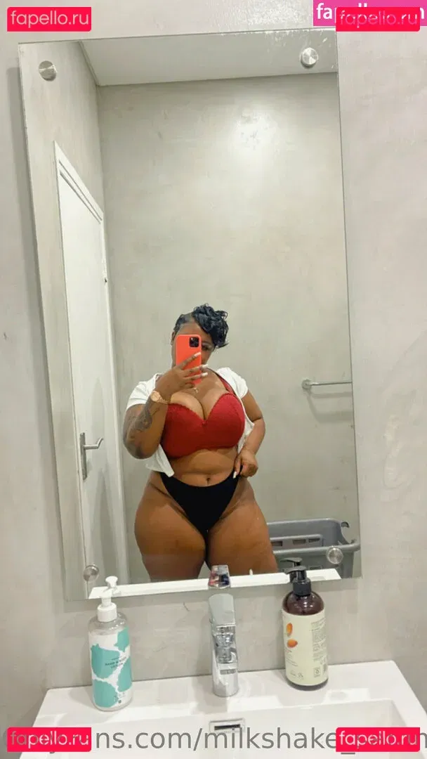 Milkshake_Samme Onlyfans Photo Gallery 