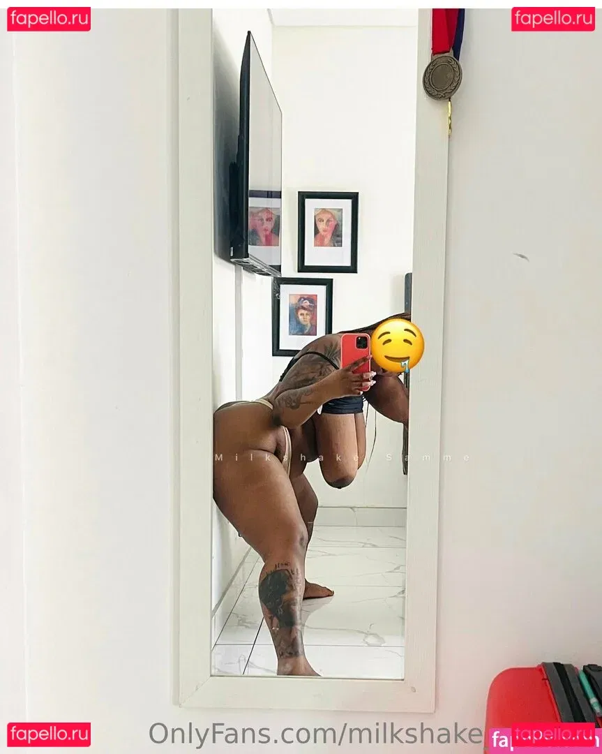 Milkshake_Samme Onlyfans Photo Gallery 