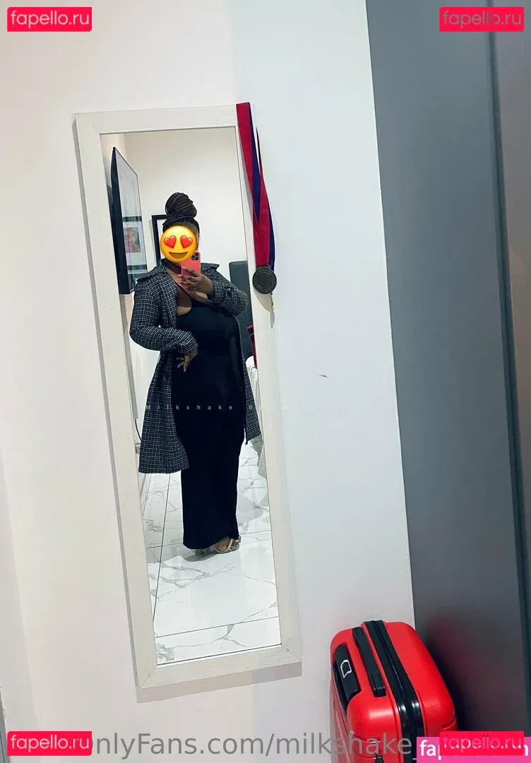 Milkshake_Samme Onlyfans Photo Gallery 