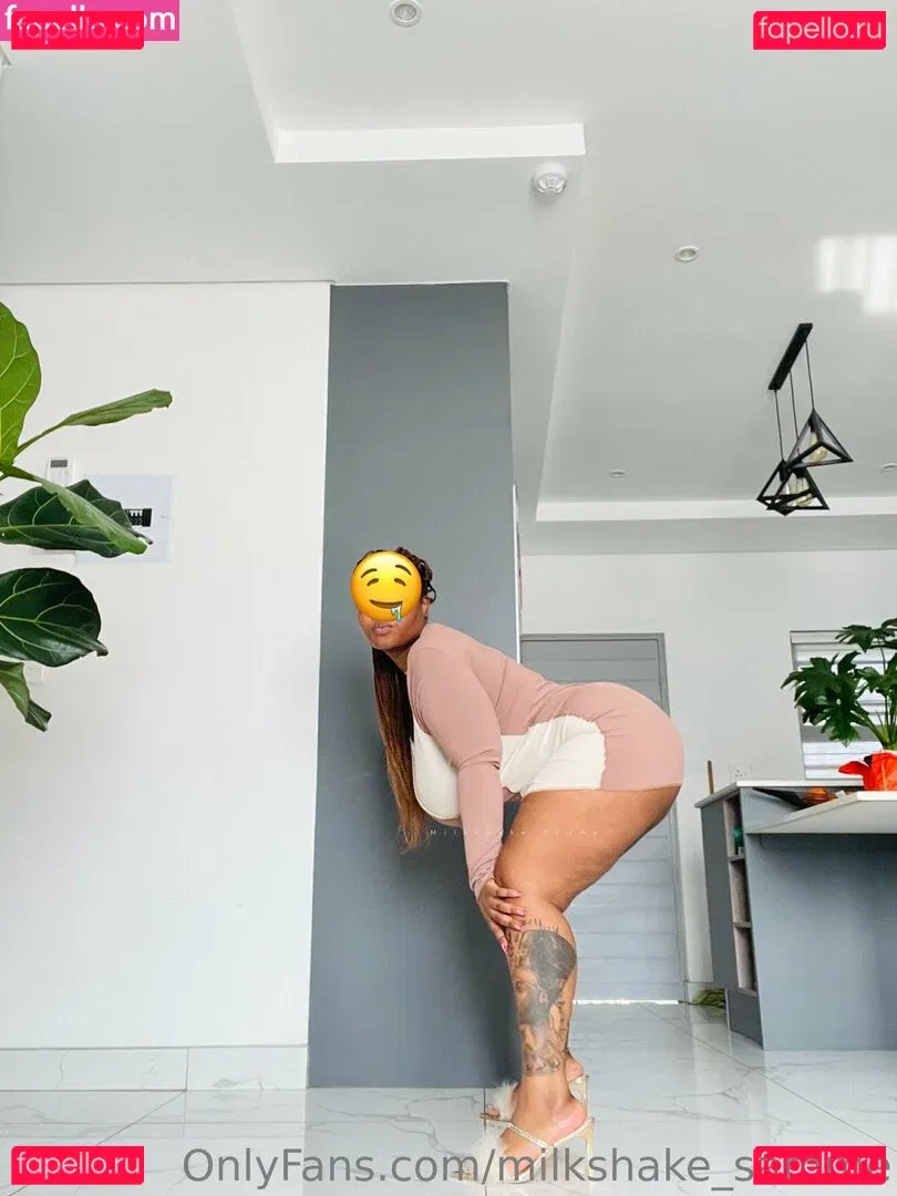 Milkshake_Samme Onlyfans Photo Gallery 