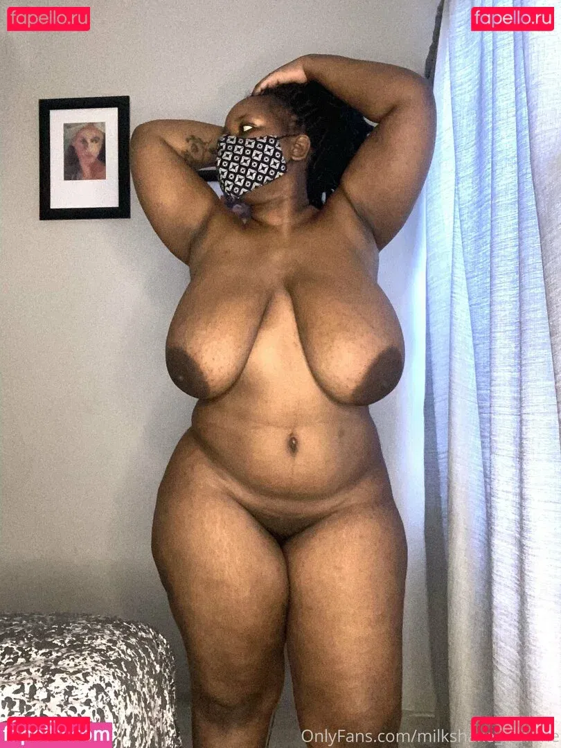 Milkshake_Samme Onlyfans Photo Gallery 
